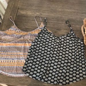 Two H&M tanks. Size L.